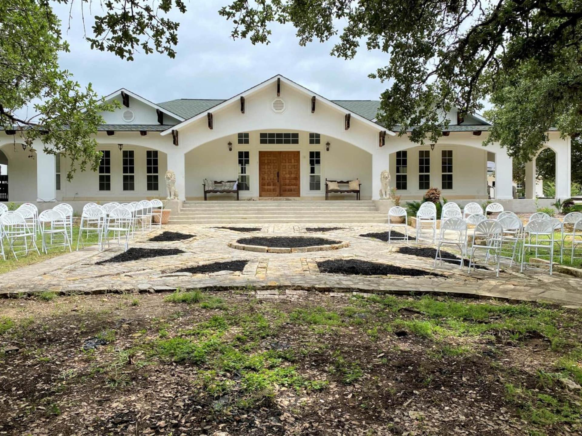 Casa Blanca In Texas Hill Country * Ingram